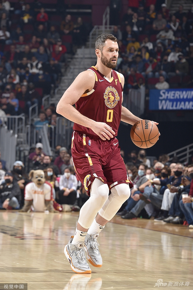 尤其是在对 尤其是在对